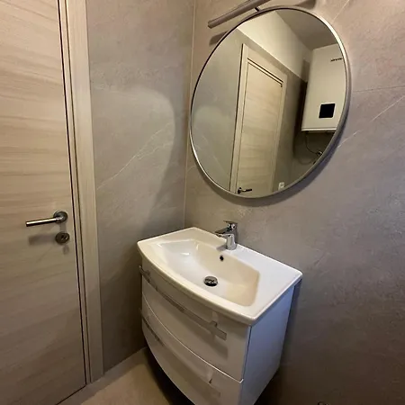 With Parking Space - 2274 Apartman