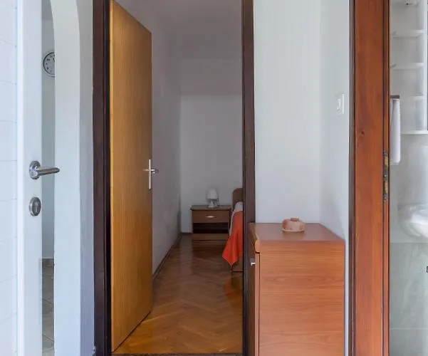 Apartment With Parking Space - 2274