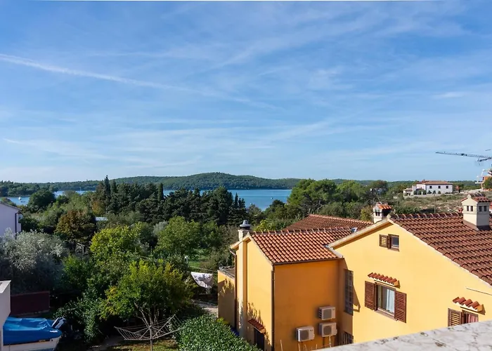 With Parking Space - 2274 * Medulin