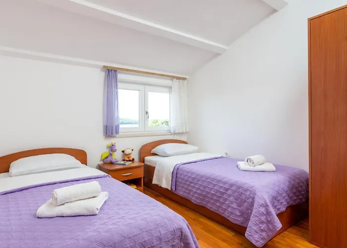 With Parking Space - 2274 Apartman Medulin