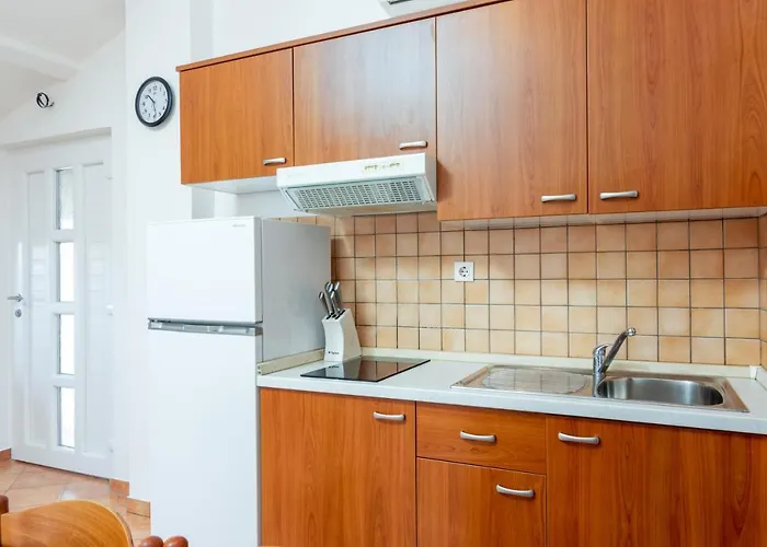 With Parking Space - 2274 Apartman Medulin